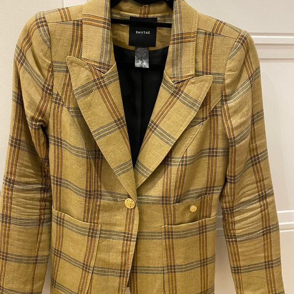 Gorgeous 100% linen Smythe jacket. Only wore a couple times, doesnt fit me - Picture 5 of 5